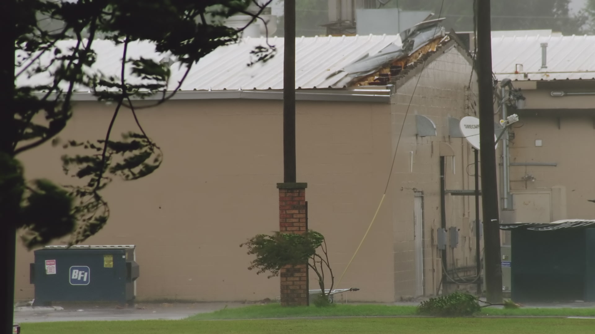 Hurricane Katrina winds peel roof away from building, Super 35mm film to 4K video. Cinematographer: Martin Lisius.